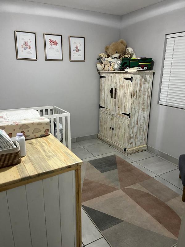 To Let 2 Bedroom Property for Rent in Island View Western Cape